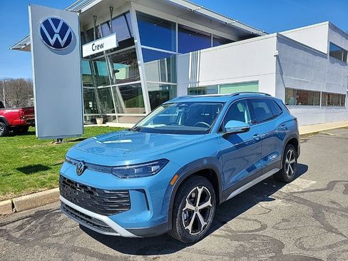 New 2026 Volkswagen Tiguan SE AWD/4WD image 1