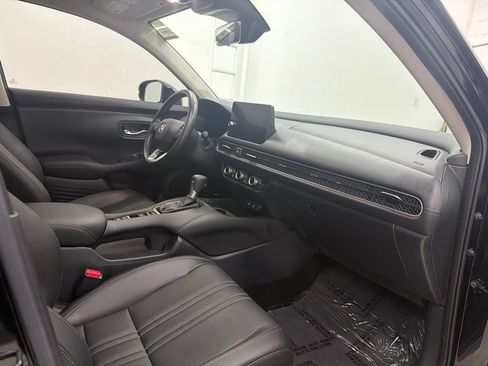 Used 2027 Honda HR-V EX-L image 32