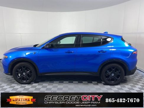 Used 2024 Dodge Hornet R/T Plus w/ Tech Pack Plus image 4