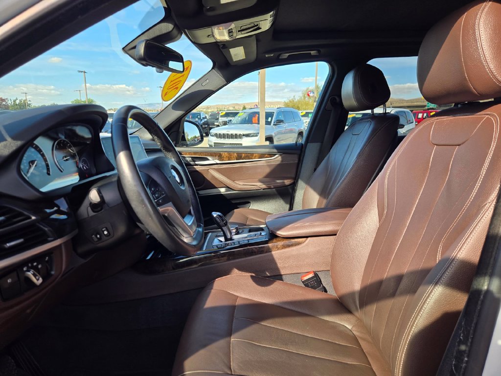 Used 2017 BMW X5 xDrive35i AWD/4WD image 31