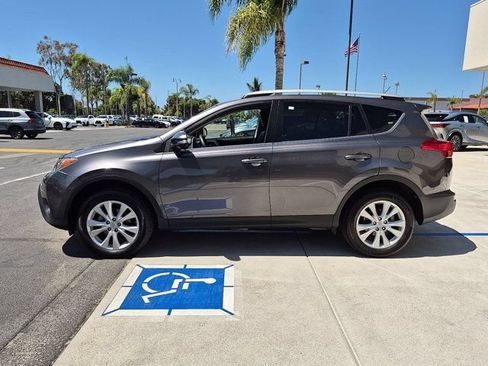 Used 2015 Toyota RAV4 Limited w/ Technology Package FWD image 8