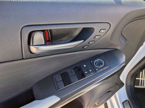 Used 2022 Lexus IS 350 F Sport w/ Navigation Package RWD image 9