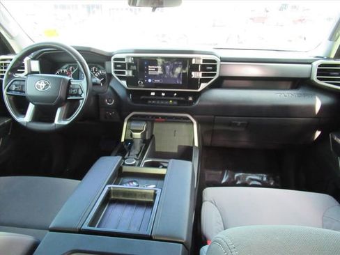 Used 2024 Toyota Tundra SR5 w/ SR5 Convenience Package AWD/4WD image 15