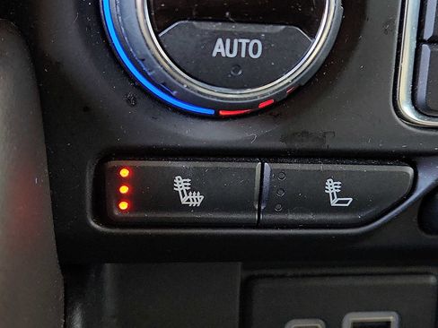 Used 2024 Chevrolet Tahoe LT image 23