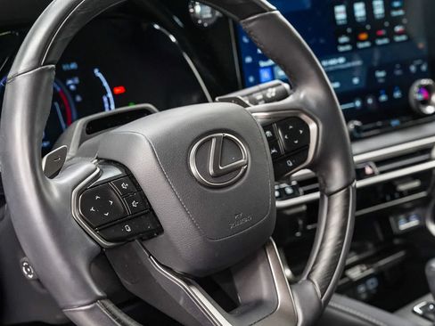 Used 2024 Lexus RX 350 Premium Plus w/ Convenience Package FWD image 21