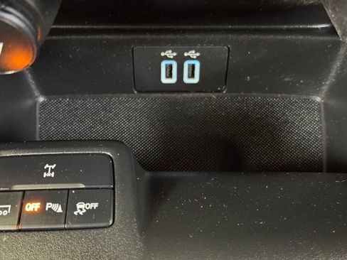 Used 2023 Ford Ranger XLT w/ Equipment Group 302A High AWD/4WD image 41
