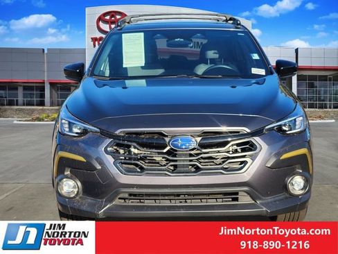 Used 2024 Subaru Crosstrek 2.5i Sport AWD/4WD image 2