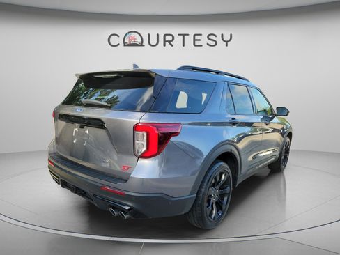 Used 2022 Ford Explorer ST w/ Equipment Group 401A AWD/4WD image 3
