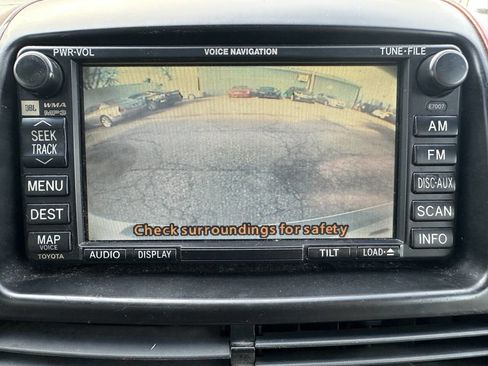 Used 2006 Toyota Sienna XLE Limited image 17