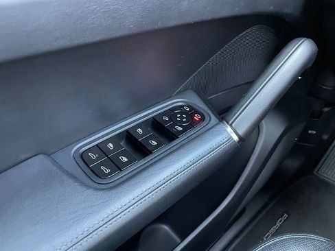 Used 2021 Porsche Cayenne GTS AWD/4WD image 12