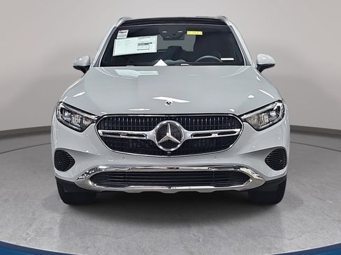 New 2026 Mercedes-Benz GLC 300 image 2
