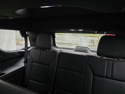 Used 2022 Chevrolet Tahoe RST image 34