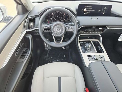 New 2026 MAZDA CX-90 Plug-In Hybrid w/ Preferred image 8