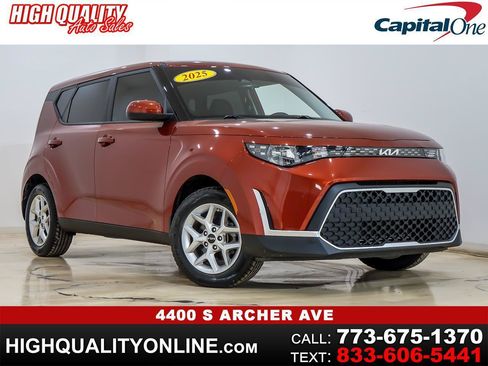 Used 2025 Kia Soul S FWD image 1