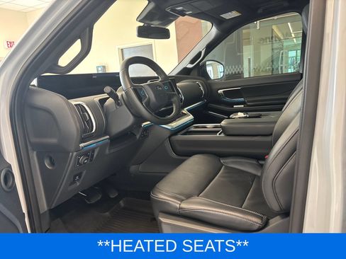 Certified 2025 Ford Expedition Platinum w/ Stealth Performance Package AWD/4WD image 14