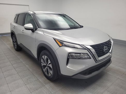 Used 2023 Nissan Rogue SV image 13