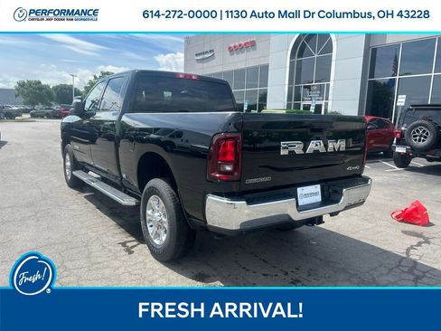 Used 2026 RAM 2500 Big Horn AWD/4WD image 6