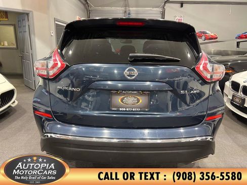Used 2016 Nissan Murano S image 5