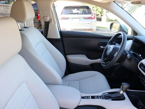 New 2027 Honda HR-V LX image 7