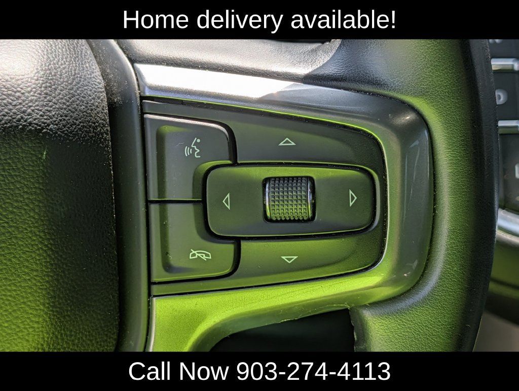Used 2023 Chevrolet Suburban LT RWD image 24