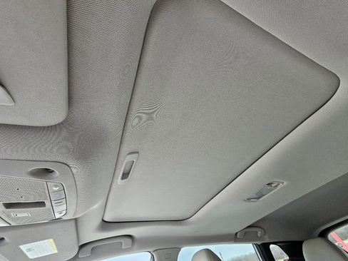 Used 2019 Nissan Rogue Sport SL w/ Premium Package image 65