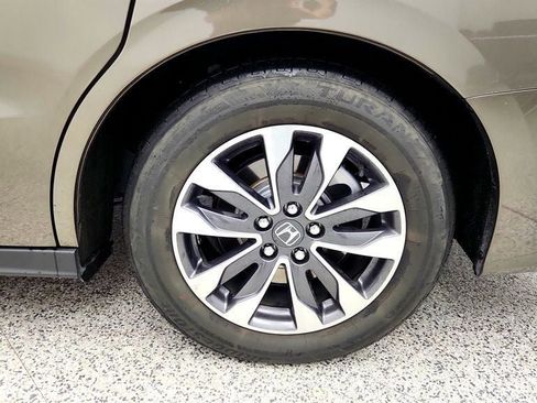 Used 2022 Honda Odyssey EX-L image 9