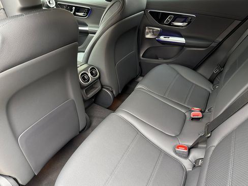 New 2026 Mercedes-Benz GLC 300 4MATIC image 11