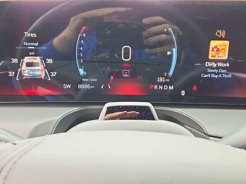 Used 2025 Cadillac CT5 V w/ Technology Package AWD/4WD image 27
