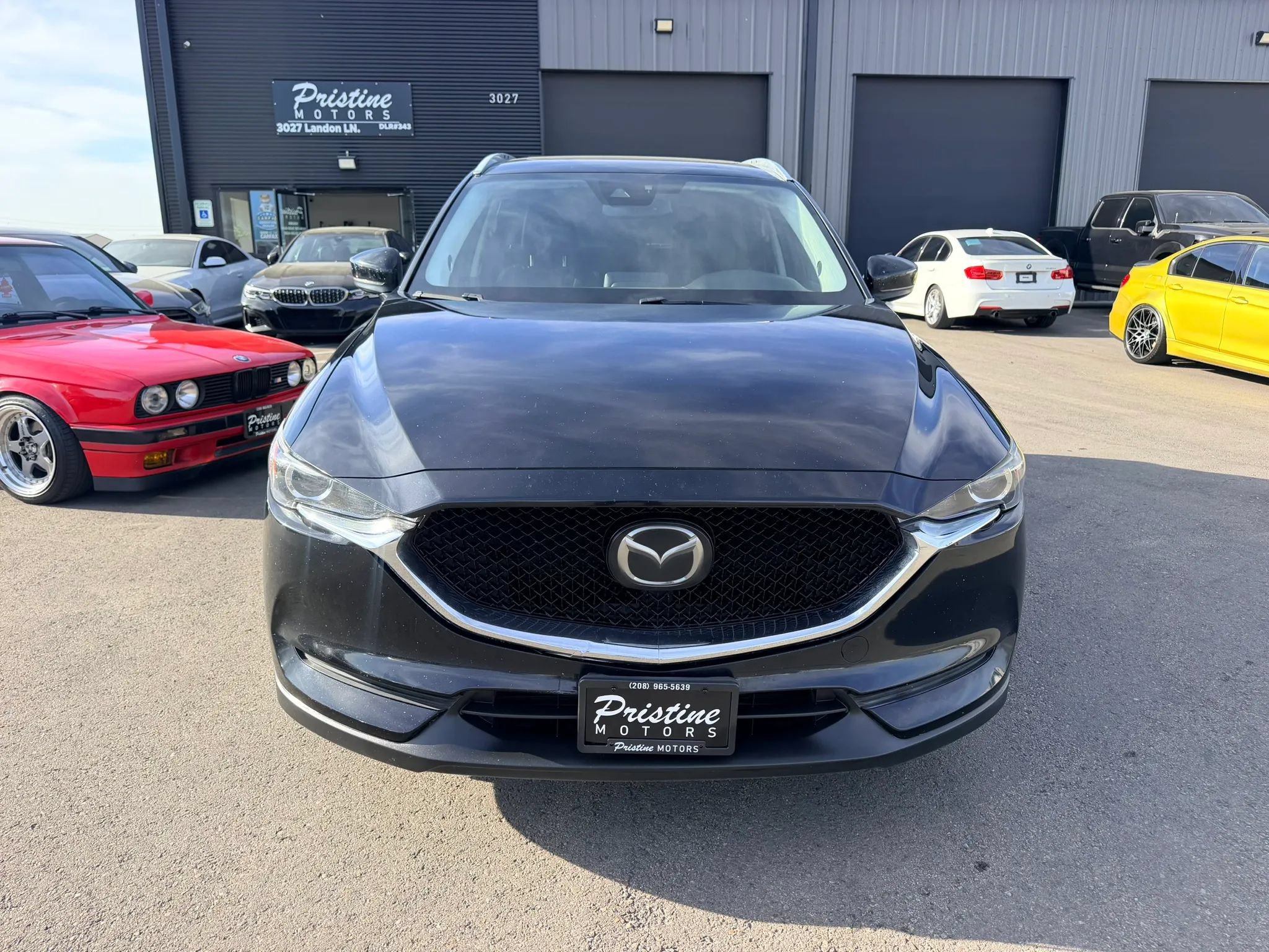 Used 2019 MAZDA CX-5 Touring FWD image 2