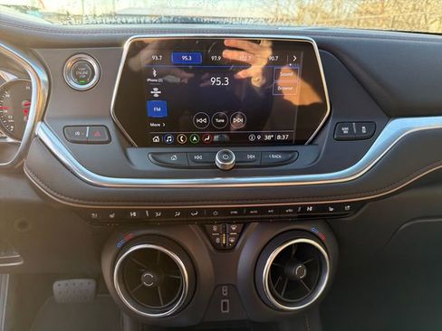 Used 2021 Chevrolet Blazer Premier w/ Driver Confidence II Package image 18