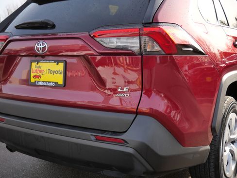 Certified 2024 Toyota RAV4 LE image 18