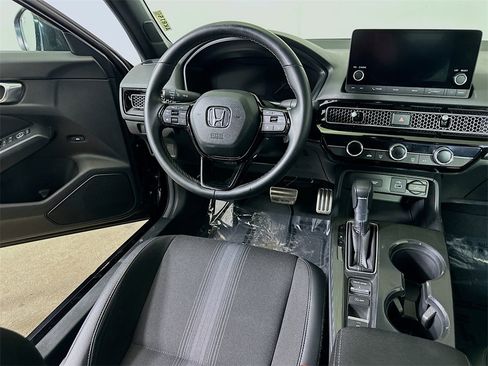 Used 2024 Honda Civic Sport image 16