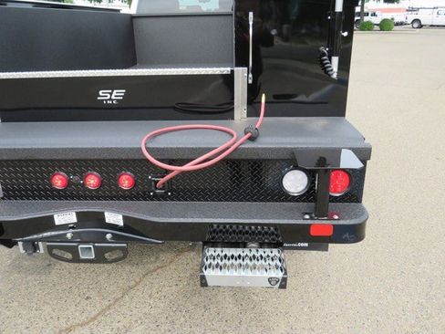 New 2023 RAM 5500 Tradesman w/ Chrome Appearance Group image 53