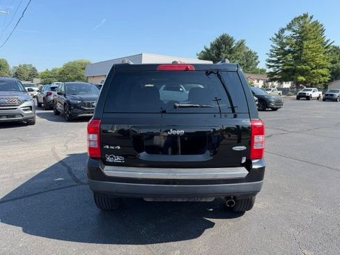 Used 2016 Jeep Patriot High Altitude AWD/4WD image 12