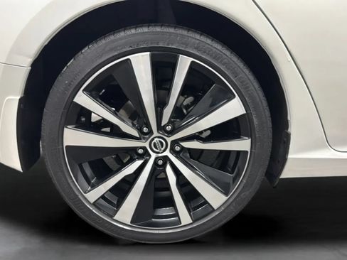 Used 2022 Nissan Altima 2.5 SR FWD image 27