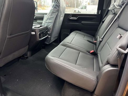 New 2026 GMC Sierra 3500 SLT w/ SLT Convenience Package AWD/4WD image 5
