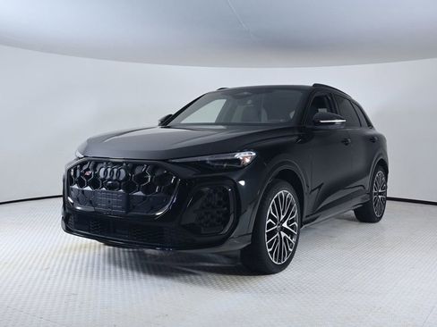 New 2025 Audi SQ5 Premium Plus image 1