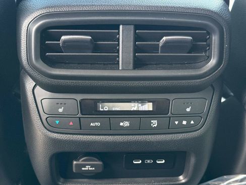 Certified 2024 Honda Ridgeline Black Edition image 16