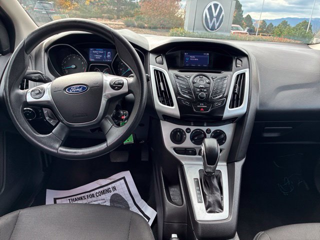 Used 2014 Ford Focus SE FWD image 19