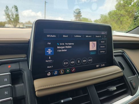 Used 2021 Chevrolet Suburban Premier image 24