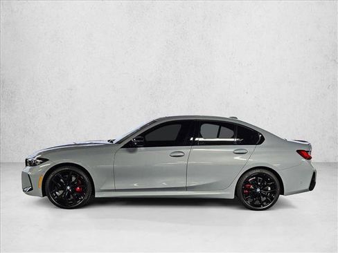 Used 2026 BMW 330i Sedan w/ M Sport Package RWD image 5
