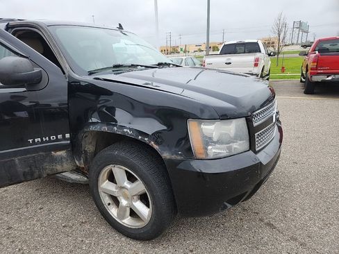 Used 2007 Chevrolet Tahoe LTZ w/ LTZ Preferred Equipment Group AWD/4WD image 18