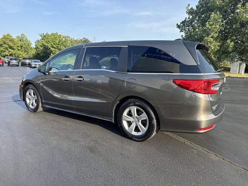 Used 2018 Honda Odyssey EX-L image 3