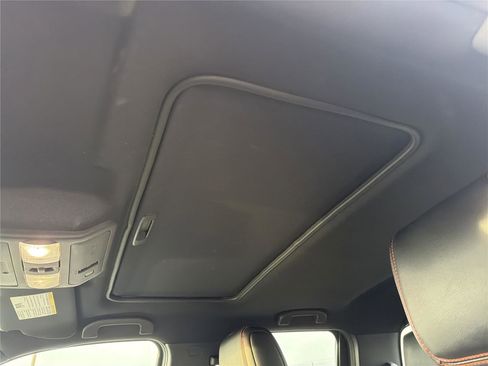 Used 2025 Nissan Frontier PRO-4X w/ Pro Premium Package AWD/4WD image 36