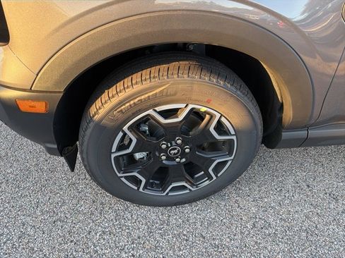 New 2025 Ford Bronco Sport Outer Banks w/ Outer Banks Tech Package+ image 7