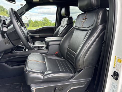 Used 2024 Ford F350 Platinum w/ Tremor Off-Road Package AWD/4WD image 14