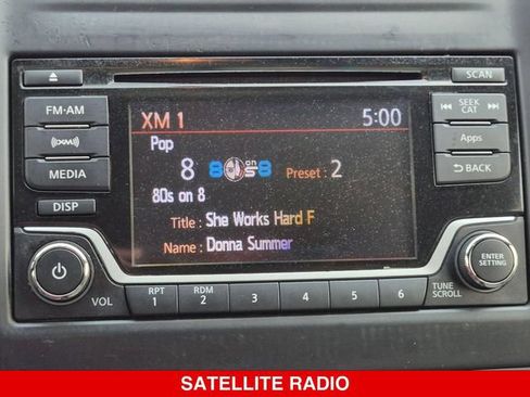 Used 2015 Nissan Versa FWD image 22