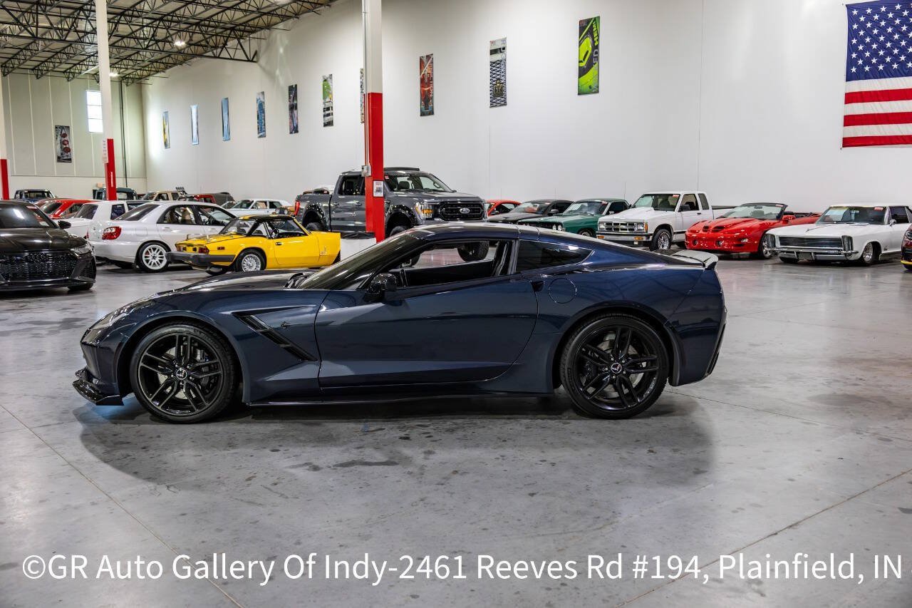 Used 2014 Chevrolet Corvette Stingray Coupe RWD image 18