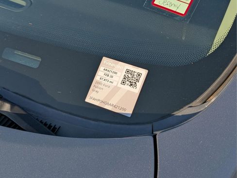 Used 2010 Ford Fusion SE image 9