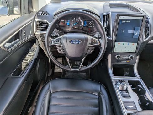 Used 2024 Ford Edge SEL AWD/4WD image 18